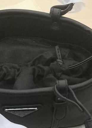 Невелика сумочка в стилі sunglasses prada5 фото