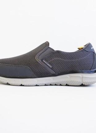 Кросівки сліпони сірі skechers розмір 42.5