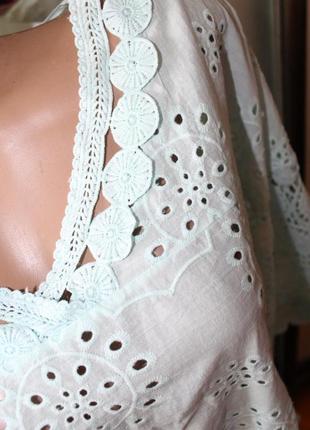 Дуже красива ніжно-бірюзова блуза4 фото