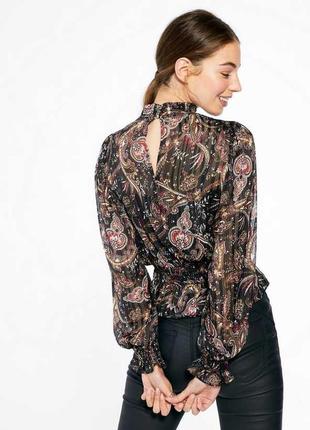 Воздушная блуза new look черная с принтом с люрексом полупрозрачная с акцентом на талии женская весенняя летняя