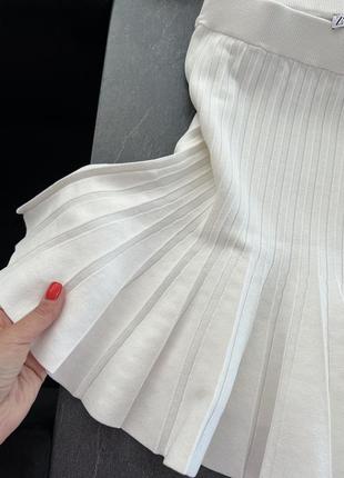 Крутая белая плиссе юбка белая вискоза стиль zimmermann5 фото