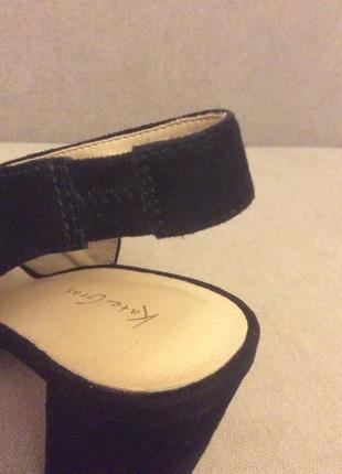 Kate gray как новые шикарные замшевые босоножки нижняя