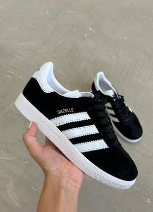 Женские замшевые кроссовки adidas gazelle black/white адидас газели черные