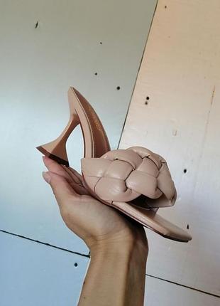 Шлёпанцы босоножки экокожа плетёнка 3d каблук рюмочка