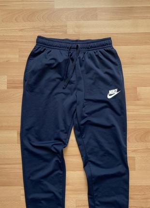 Спортивные штаны nike