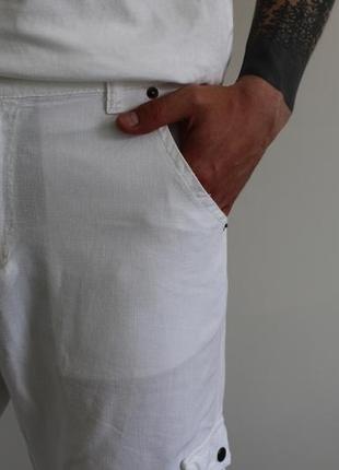 Чоловічі шорти із льону g-star raw білого кольору3 фото