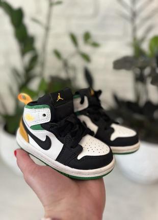 Air jordan кросівки