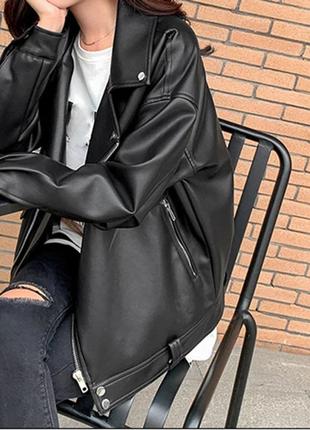 Чорна демісезонна жіноча куртка-косуха з еко-шкіри н&м5 фото