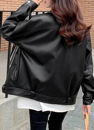 Чорна демісезонна жіноча куртка-косуха з еко-шкіри н&м4 фото