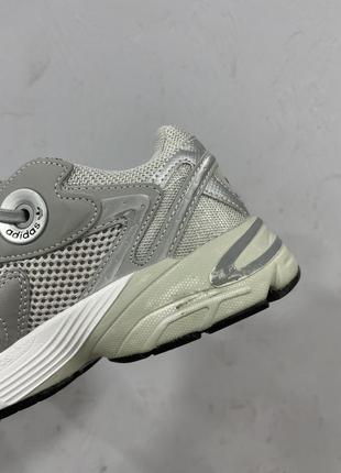 Жіночі кросівки adidas astir white silver sale міні дефект2 фото