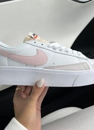 Жіночі кросівки nike blazer low platform sale міні дефект