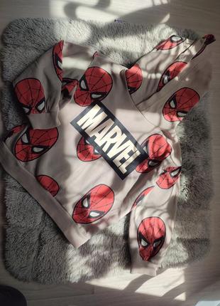 Свитшок от h&amp;m с marvel