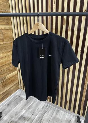 Футболка nike для підлітків