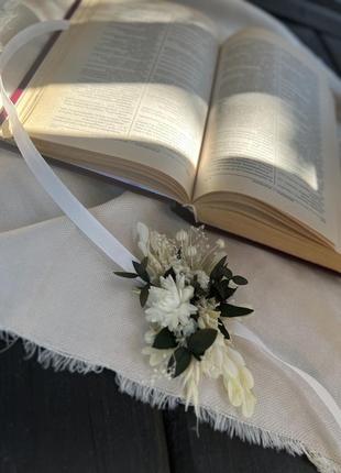 Весільна елеганція: набір браслета та бутон'єрки з евкаліптом та сухоцвітами5 фото