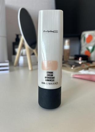 Mac strobe cream peachlite