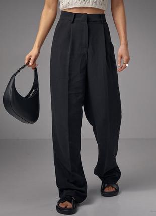 Классические брюки со стрелками прямого кроя - черный цвет, с завышенной талией, однотонный, деловой/офисный,