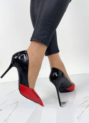 Жіночі шкіряні туфлі на високих підборах seven 0046 чорні