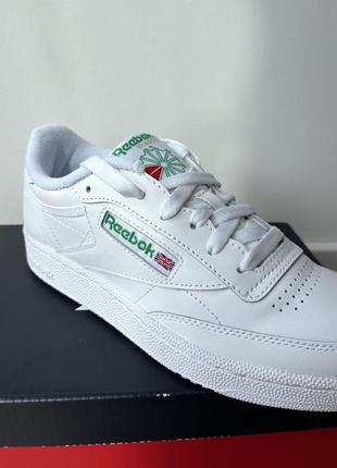 Оригінал reebok classic club c 85 (ar0456) нові білі жіночі кросівки5 фото