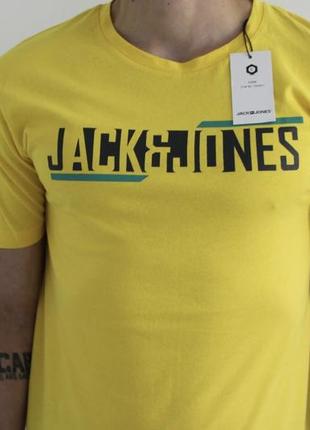 Яскрава чоловіча футболка із бавовни jack & jones2 фото