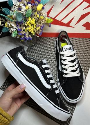 Оригінальні кеди vans