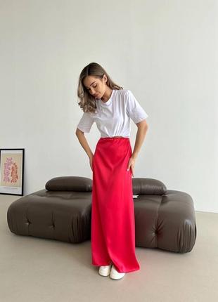 Трендова атласна довга спідниця однотонна юбка