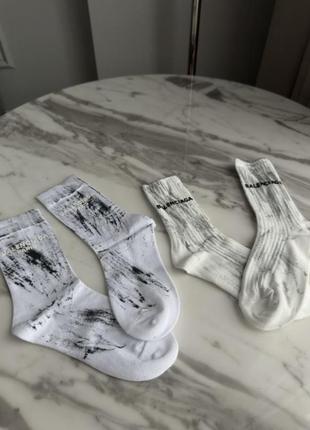 Шкарпетки в стилі balensiaga