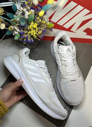 Оригінальні кросівки adidas1 фото