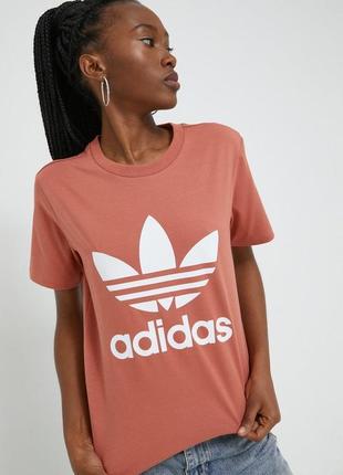 Футболка adidas originals жіночий колір помаранчевий hk9637-magear 02/23