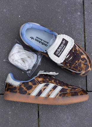 Ad087 леопардовые кроссовки в стиле adidas samba pony x wales bonner leopard