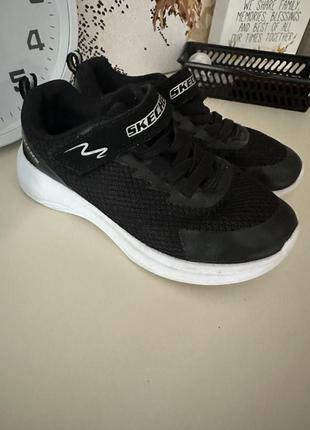 Кроссовки skechers 33