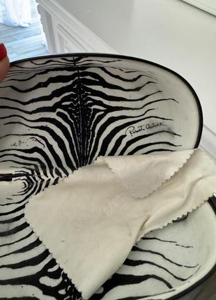 Очки roberto cavalli;