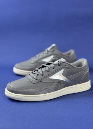 Жіночі шкіряні кеди кросівки reebok club memt 40 розмір