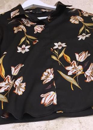 Нова.сорочка з сатину під атлас шовк zara flowing satin shirt flowers print brown оригінал зі свіжи