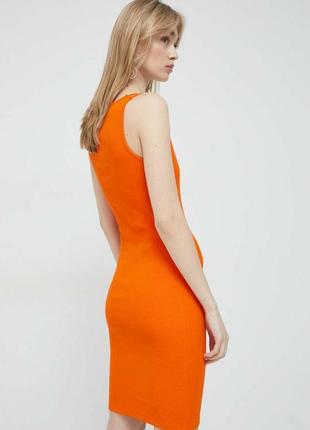 Модное базовое платье в составе хлопок от zara в оранжевом оттенке