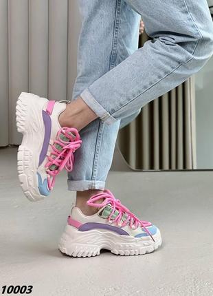 Трендовые массивные кроссовки4 фото