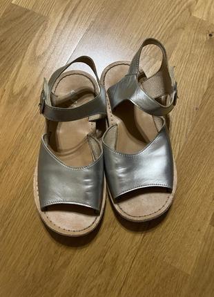 Босоніжки evie  21.5