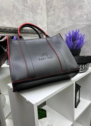 Женская стильная и качественная сумка из эко кожи черная с красным3 фото
