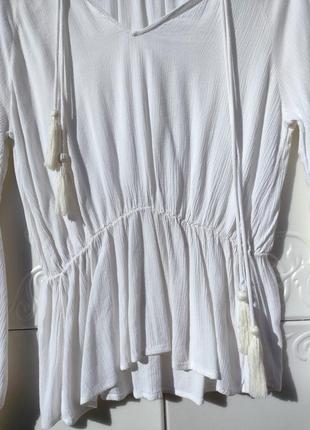 Белая мягенькая блуза с кисточками в стиле бохо h&m2 фото