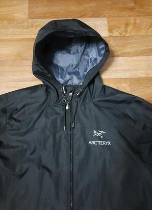 Arc'teryx куртка демисезонная размер м.2 фото