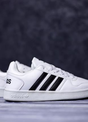 Adidas білі4 фото