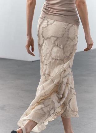 Расклешенная юбка бежевая с вышивкой zara new4 фото