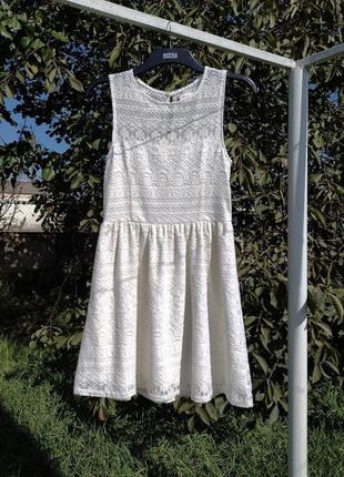 Красиве ажурне біле плаття fb sister2 фото