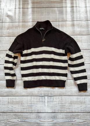 Оверсайз актуальный свитер в полоску полосатый