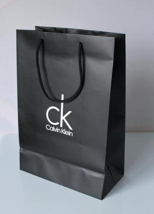 Фирменный пакет в стиле ck black
