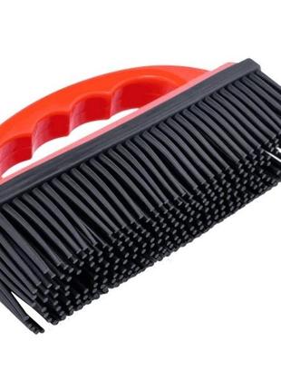 Гумова щітка для прибирання салону maxshine car carpet brush