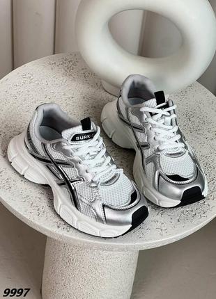Кроссовки материал эко кожа + обувной текстиль цвет серый + белые3 фото