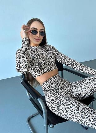 Костюм в спортзал спортивный костюм в утяжеление, лосины и топ