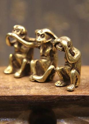 Фигурка статуэтка сувенир металл латунь мавпа 3 три обезьяна латунная закрыты рот уши глаза6 фото
