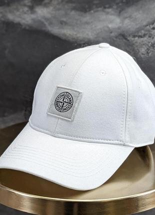 Кепка в стиле stone island