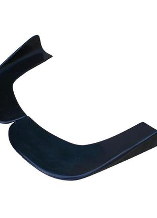 Губа юбка сплиттер на задний бампер или передний на его углы стеклопластик